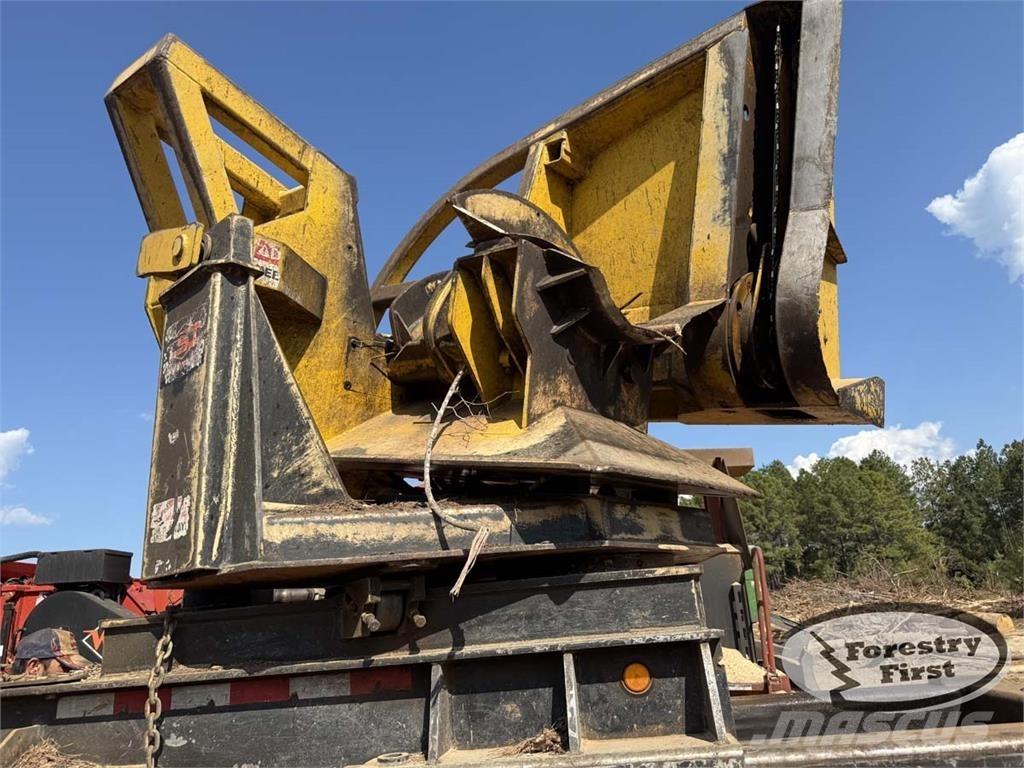 John Deere 437E 筑床机