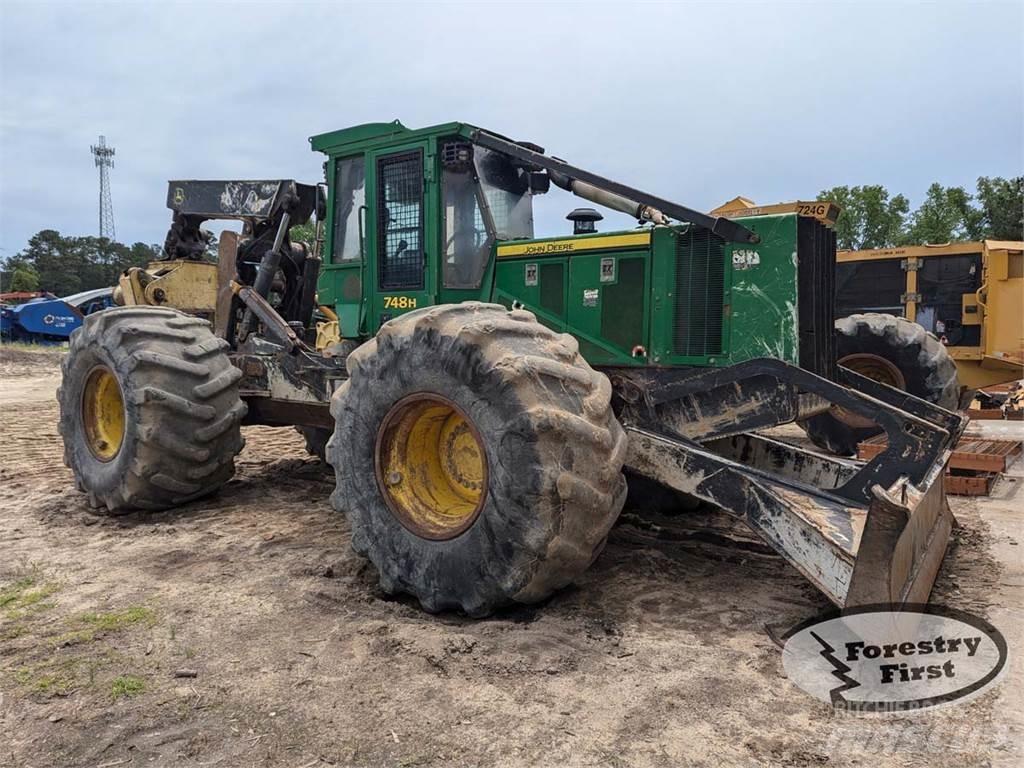 John Deere 748H 粉碎机