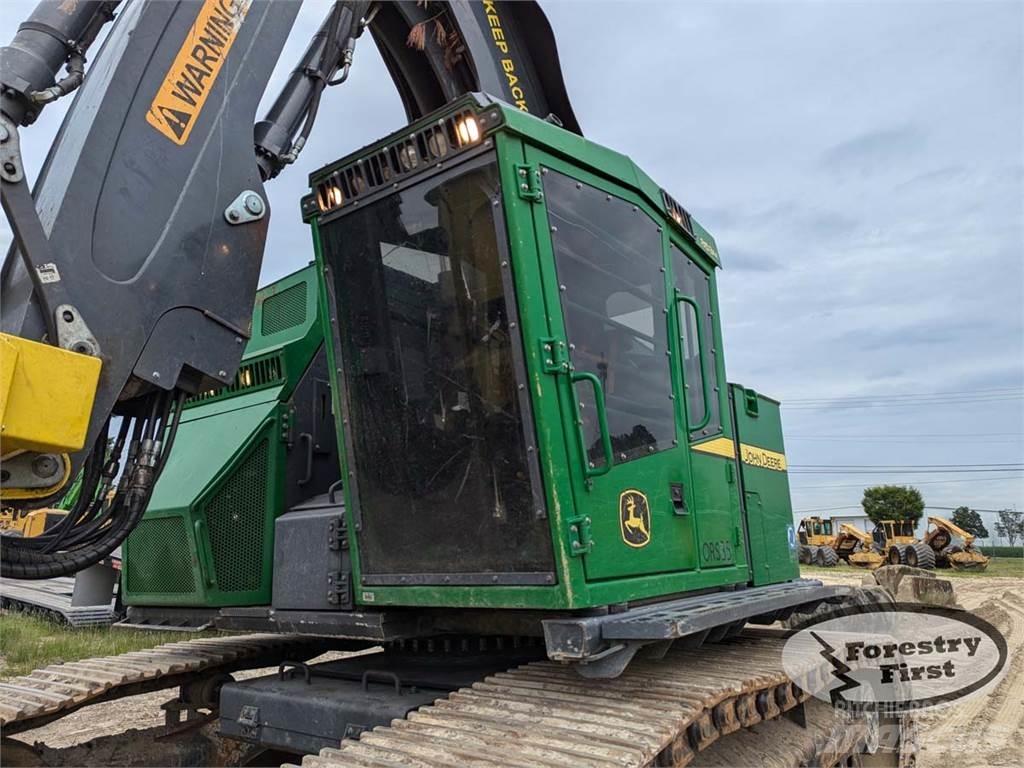 John Deere 853M 伐木机