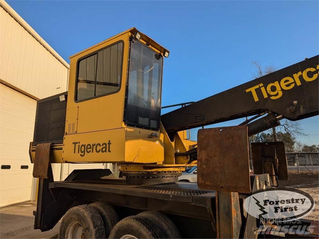 Tigercat 234 筑床机