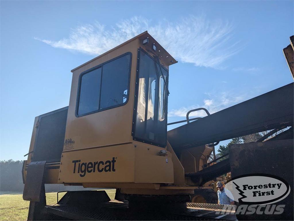 Tigercat 234B 筑床机