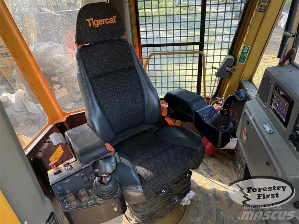 Tigercat 620H 粉碎机