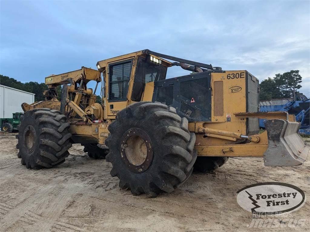 Tigercat 630E 粉碎机
