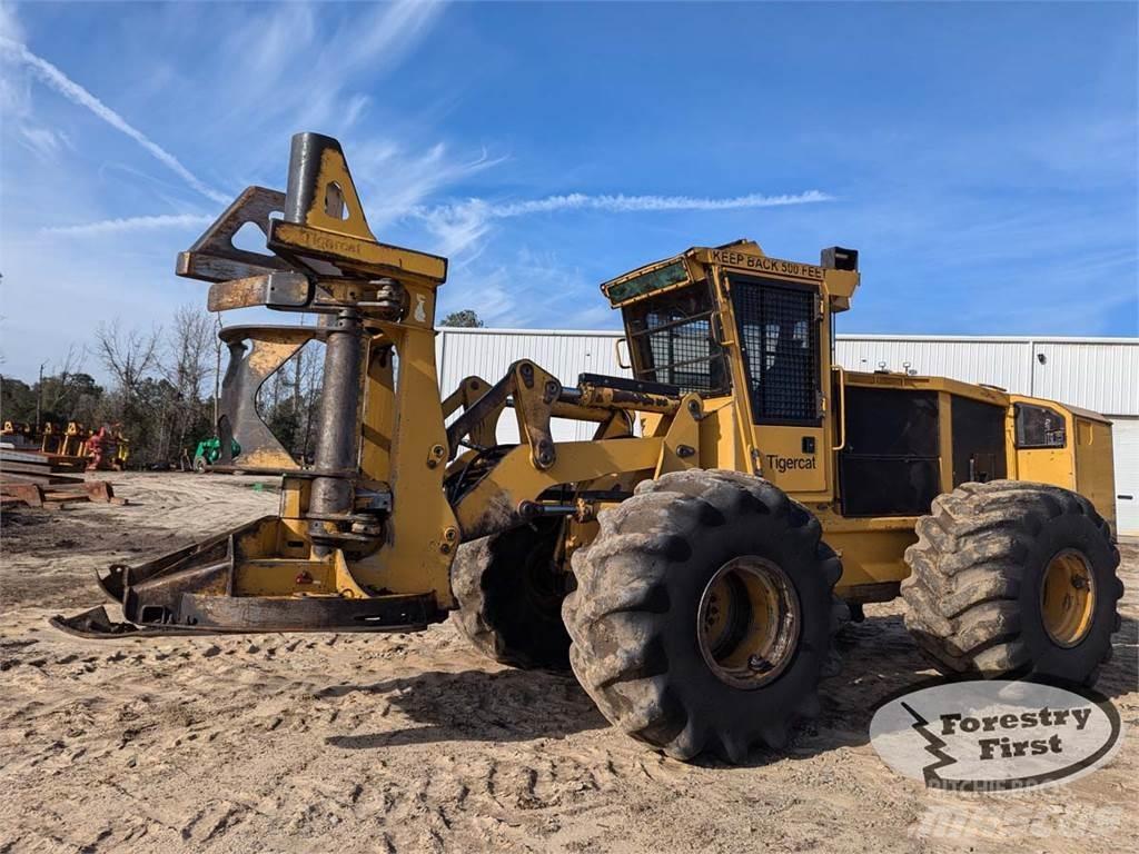 Tigercat 720E 伐木机