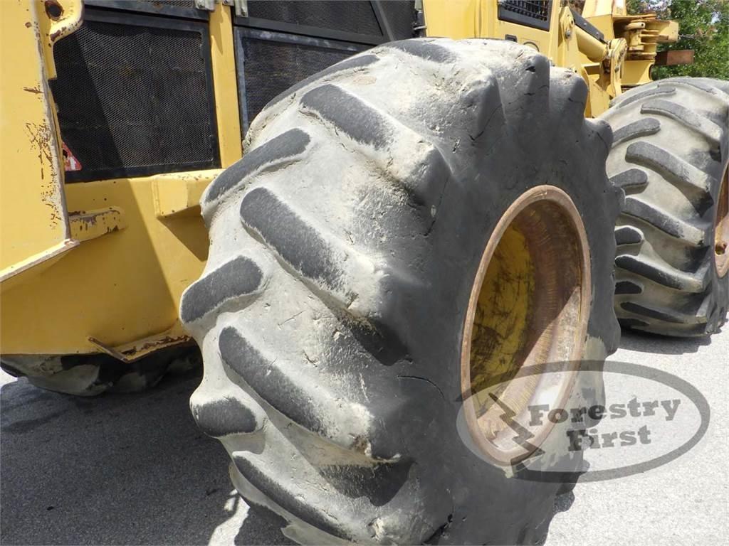 Tigercat 724G 伐木机