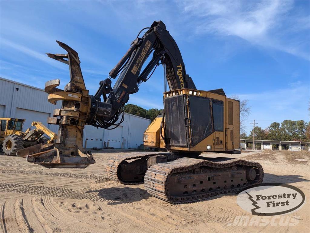 Tigercat 822D 伐木机