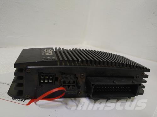 CAT 580B 其他组件