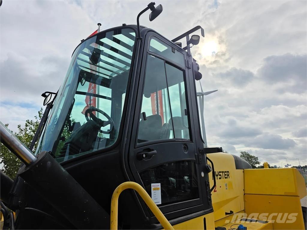 Hyster H20XM-9 集裝箱车