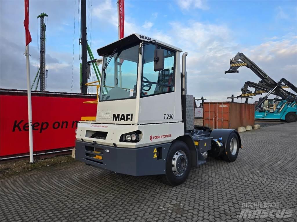 Mafi T230 码头牵引车