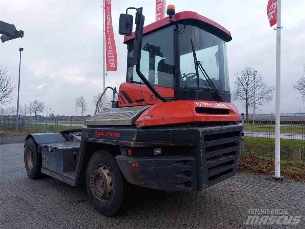 Terberg TT223 码头牵引车
