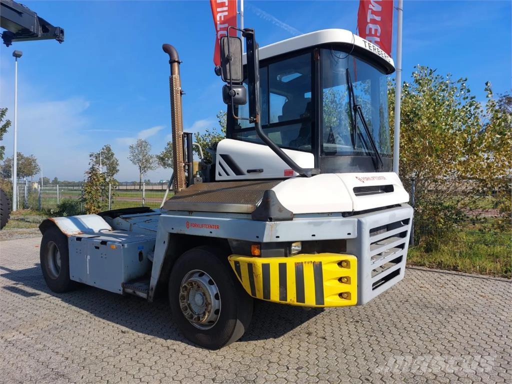 Terberg TT223 码头牵引车