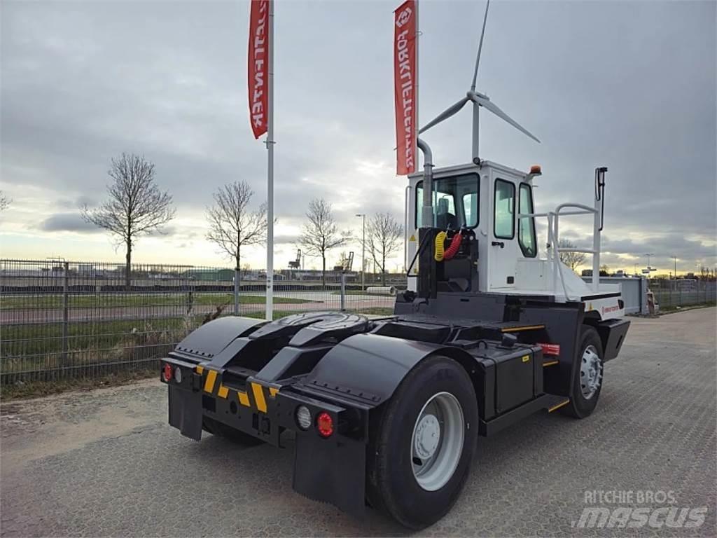 Terberg YT220 码头牵引车