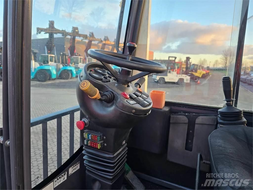 Terex SF50U 柴油叉车