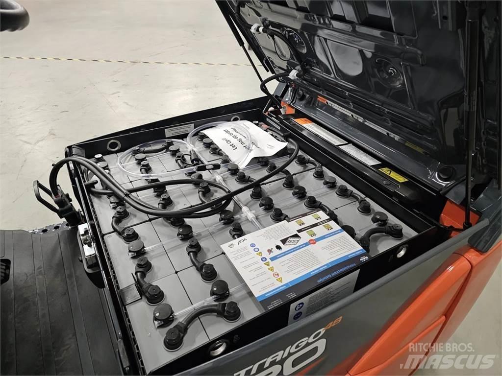 Toyota 8FBE20T 电动叉车