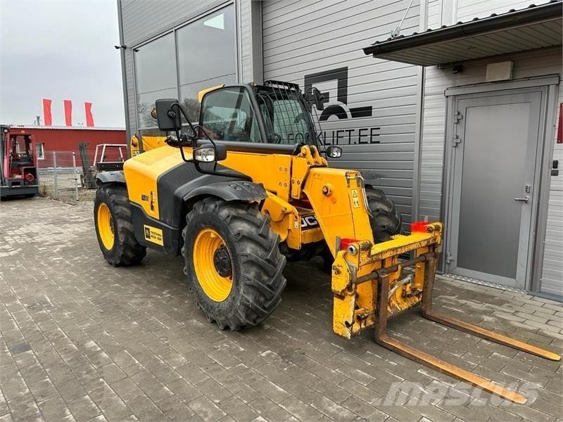 JCB 535-95 伸缩臂叉装车|叉装车
