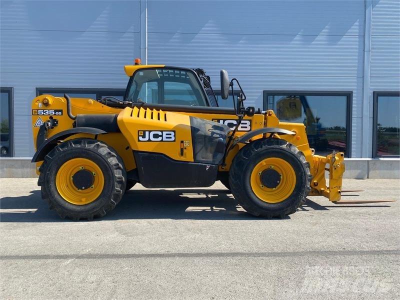 JCB 535-95 伸缩臂叉装车|叉装车
