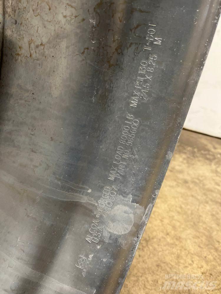 Alcoa  轮胎、车轮和轮圈