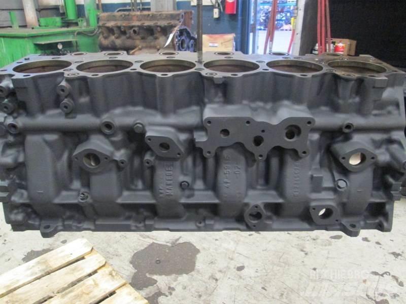 CAT 3176 发动机
