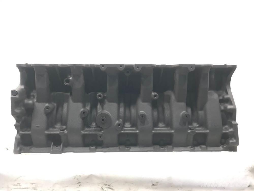 CAT 3176 发动机