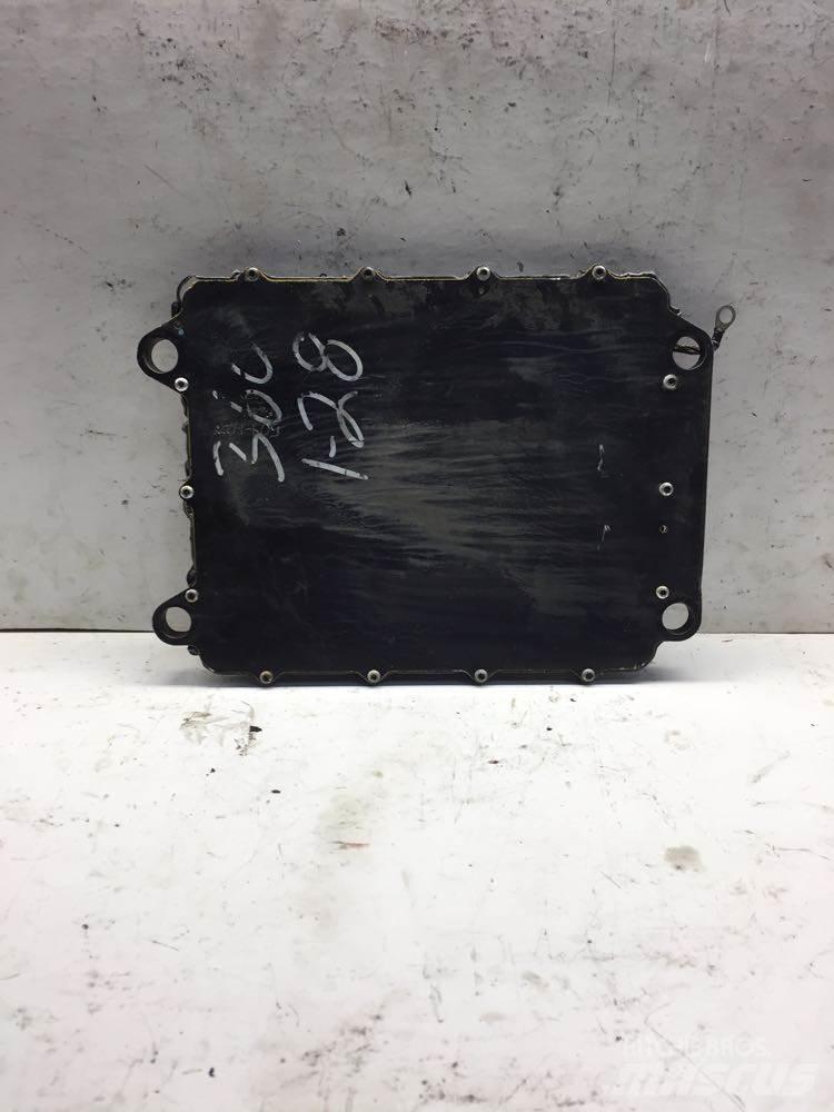 CAT 70 Pin 运输工具-其他