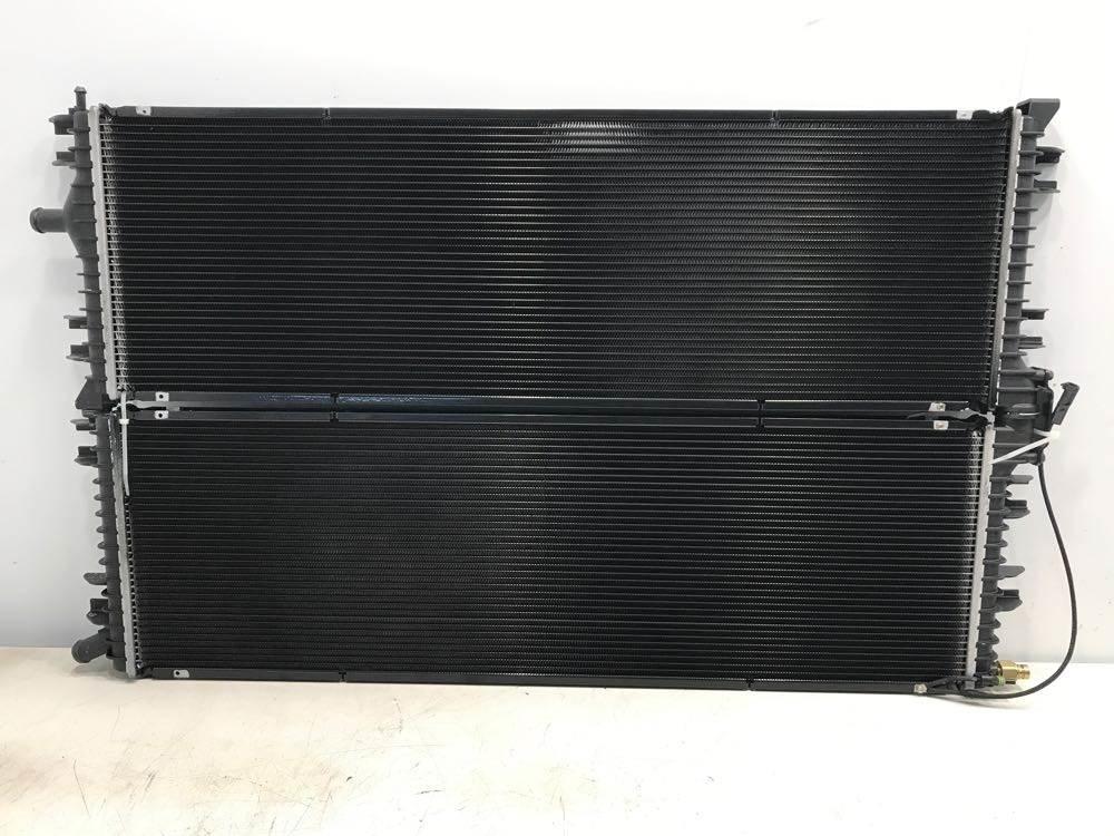 CAT CT660 散热器