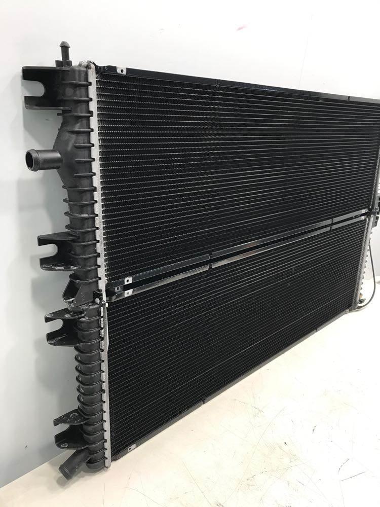 CAT CT660 散热器