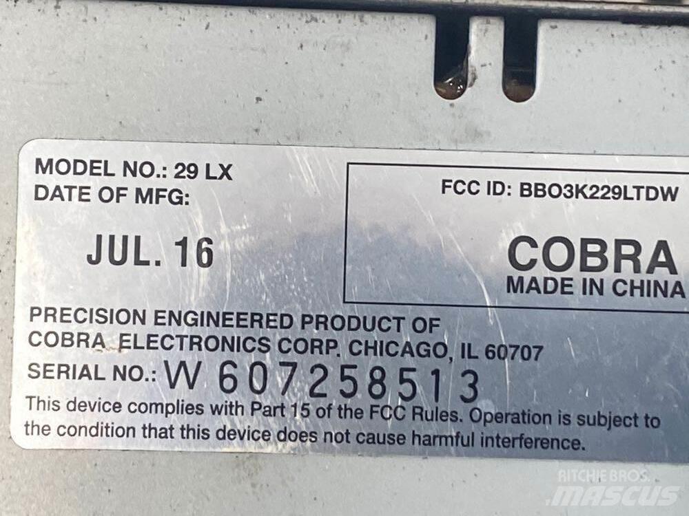 Cobra 29LX 电子设备