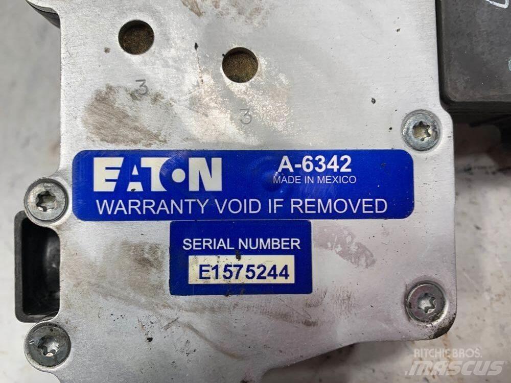 Eaton  变速器