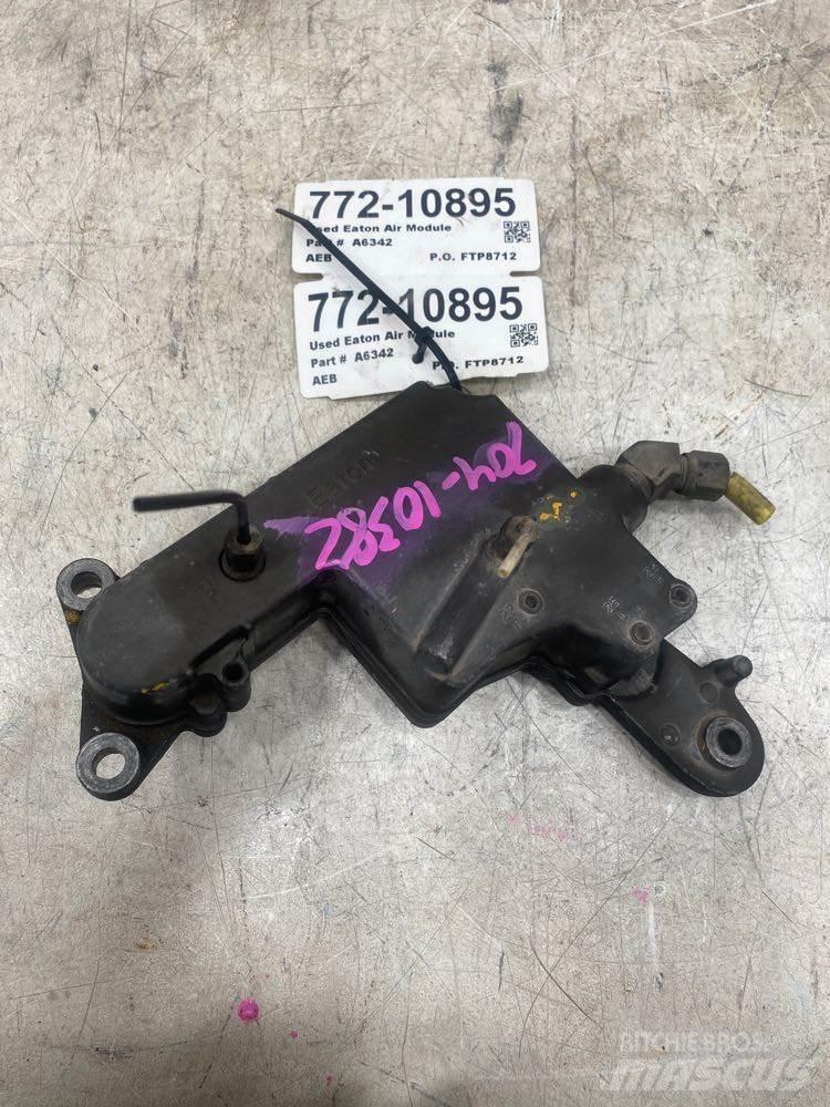 Eaton  变速器