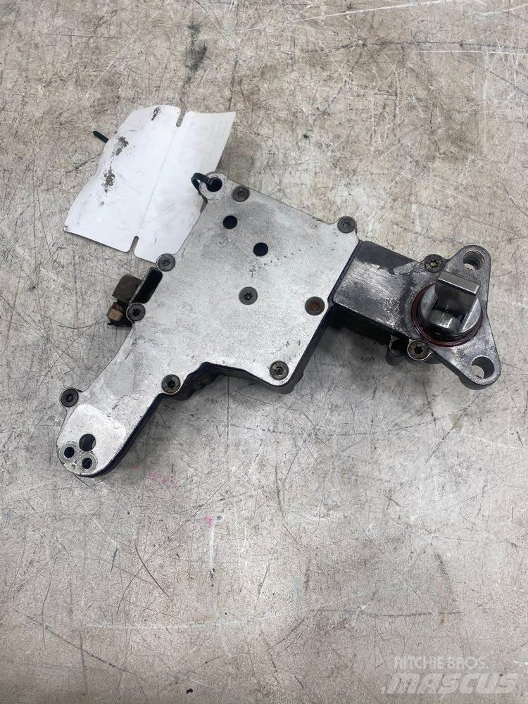 Eaton  变速器