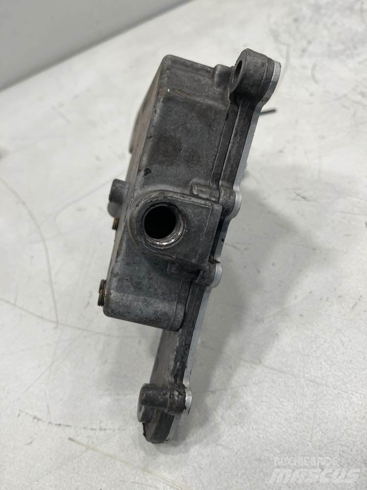 Eaton  变速器