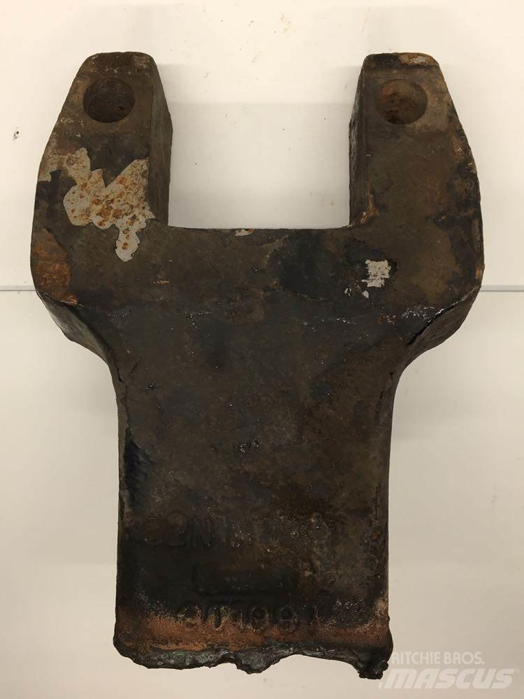 Eaton Mack 运输工具-其他