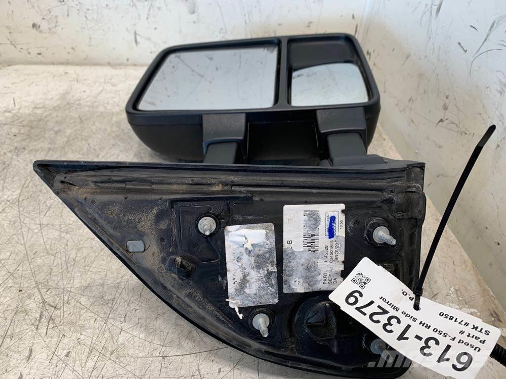 Ford F-550 运输工具-其他