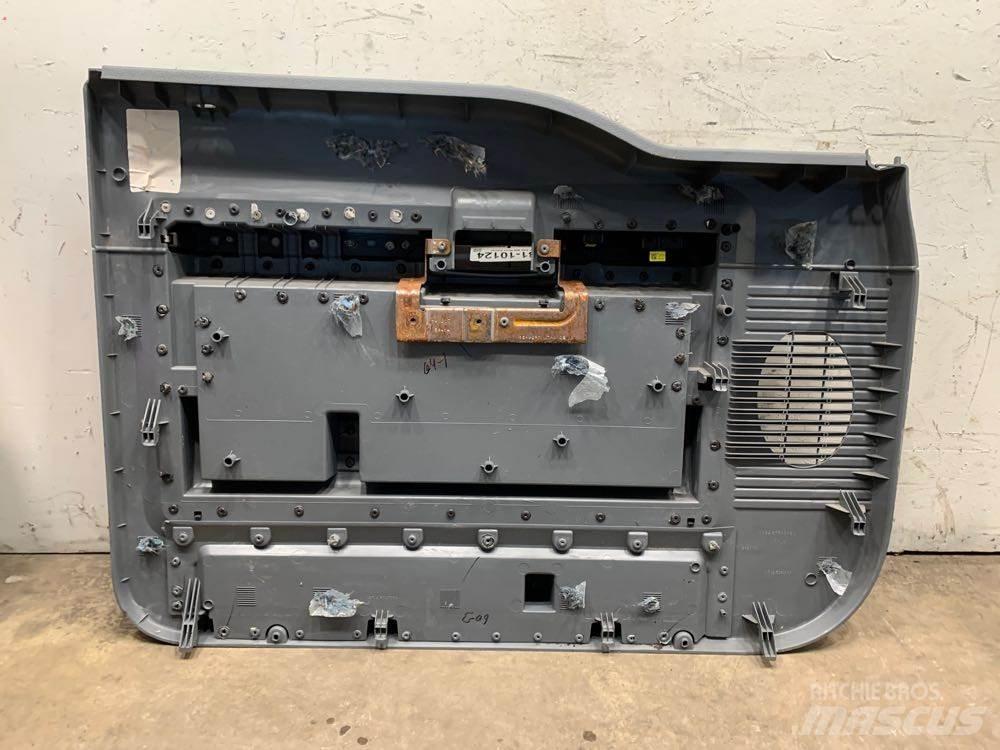 Ford F-550 运输工具-其他