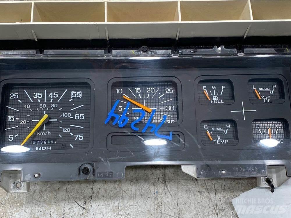 Ford F-800 运输工具-其他