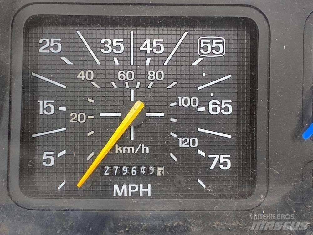 Ford F-800 运输工具-其他