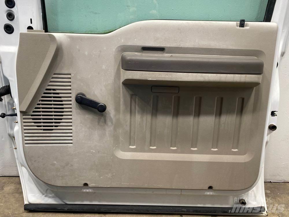Ford F450 运输工具-其他