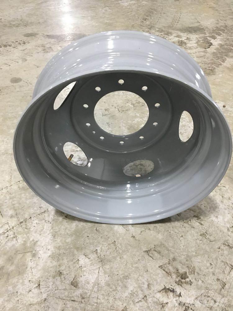 Ford F550 轮胎、车轮和轮圈