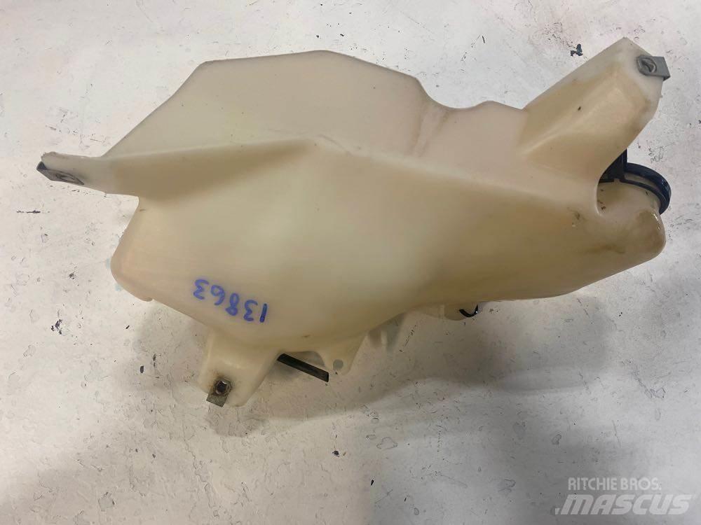 Ford F750 运输工具-其他