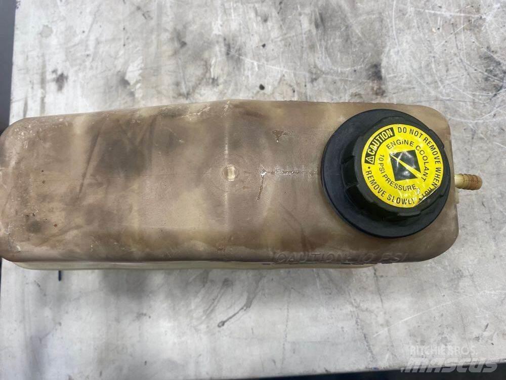 Ford F750 运输工具-其他