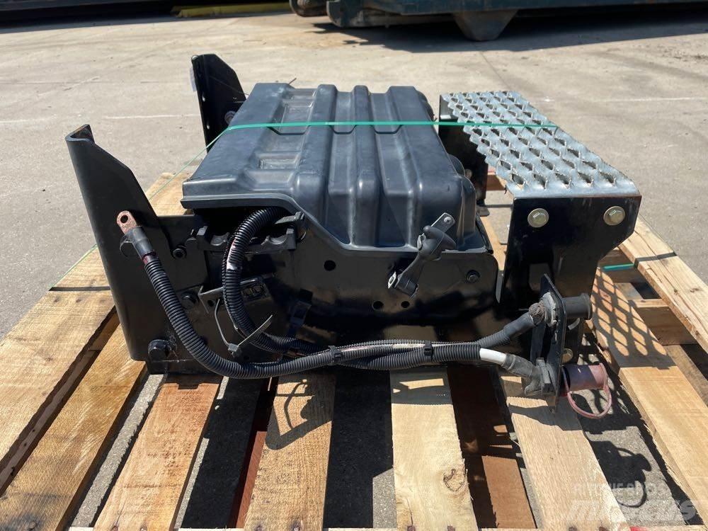 Ford F750 运输工具-其他