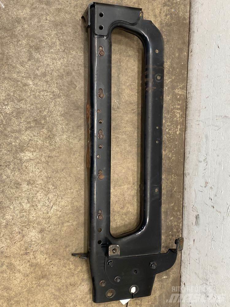 Ford F750 运输工具-其他