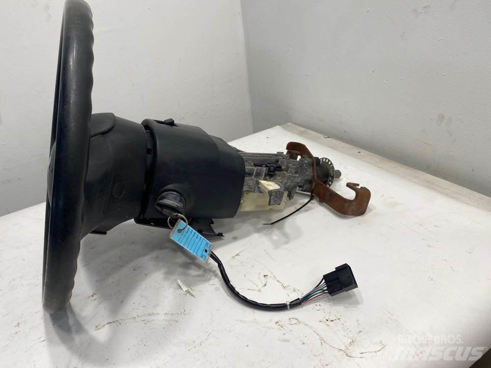Ford F750 运输工具-其他