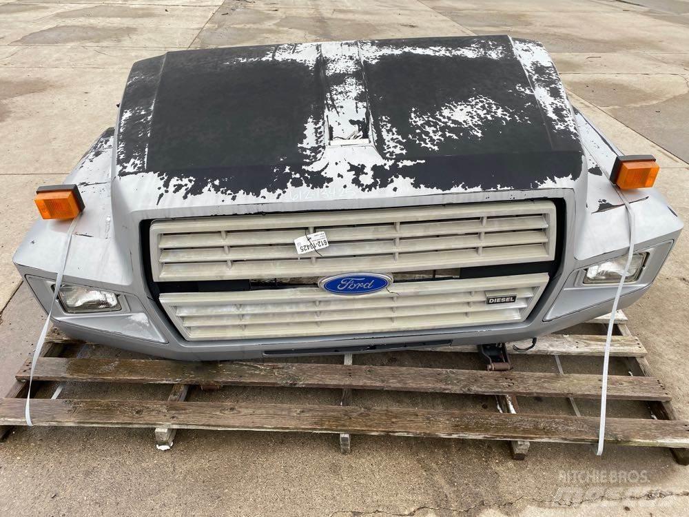 Ford F800 驾驶室与内部