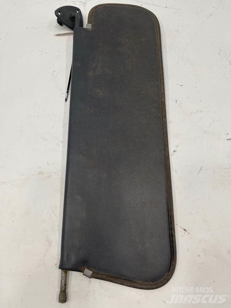 Ford L9000 运输工具-其他