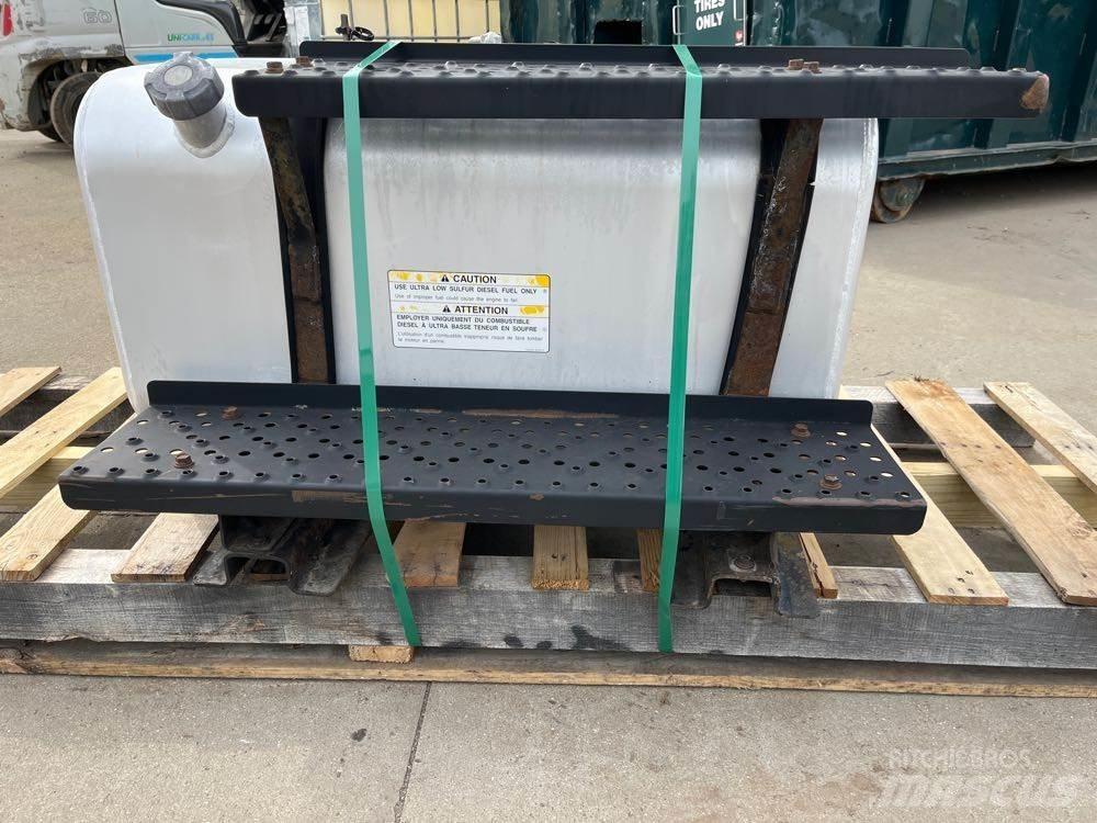 Hino 268 运输工具-其他