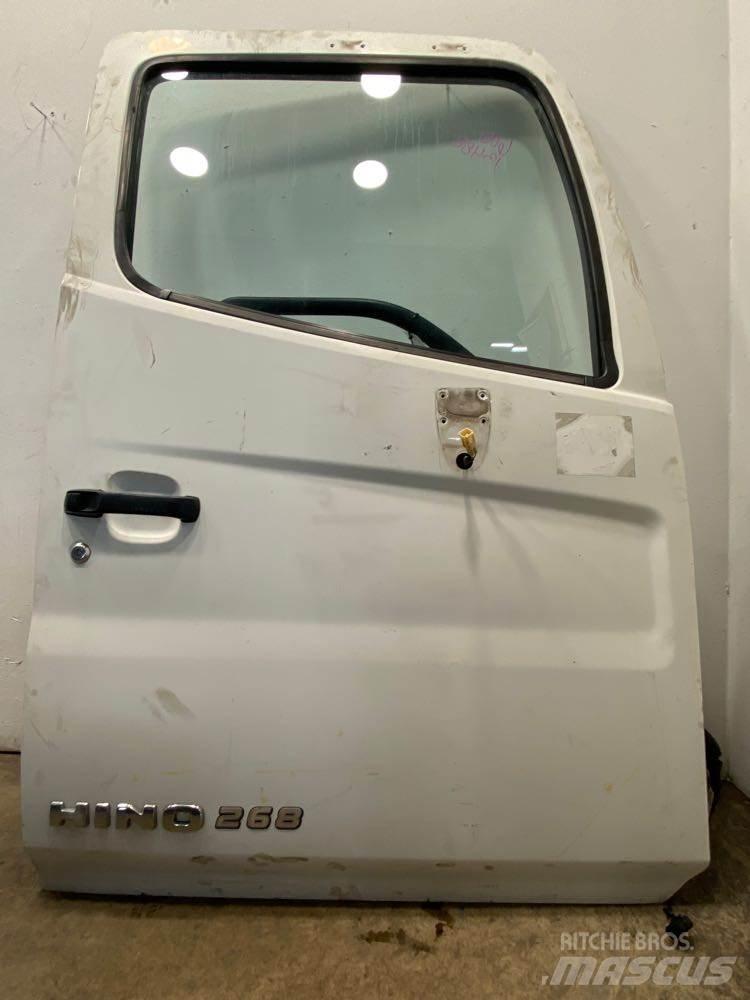 Hino 268 运输工具-其他