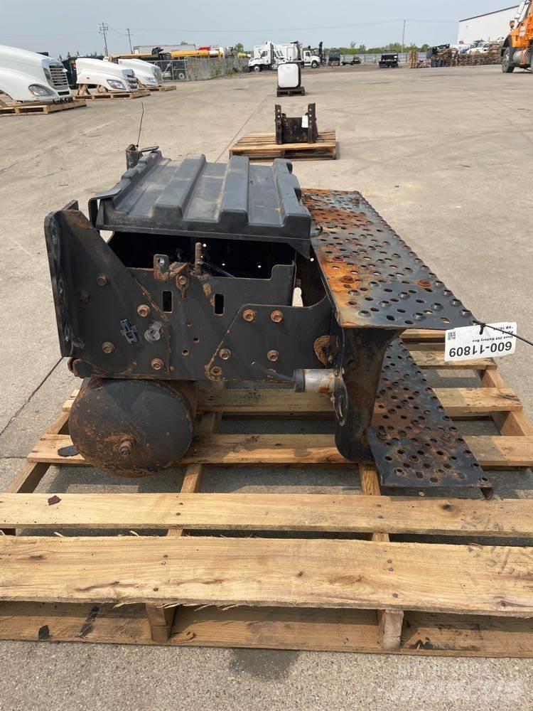 Hino 268 运输工具-其他