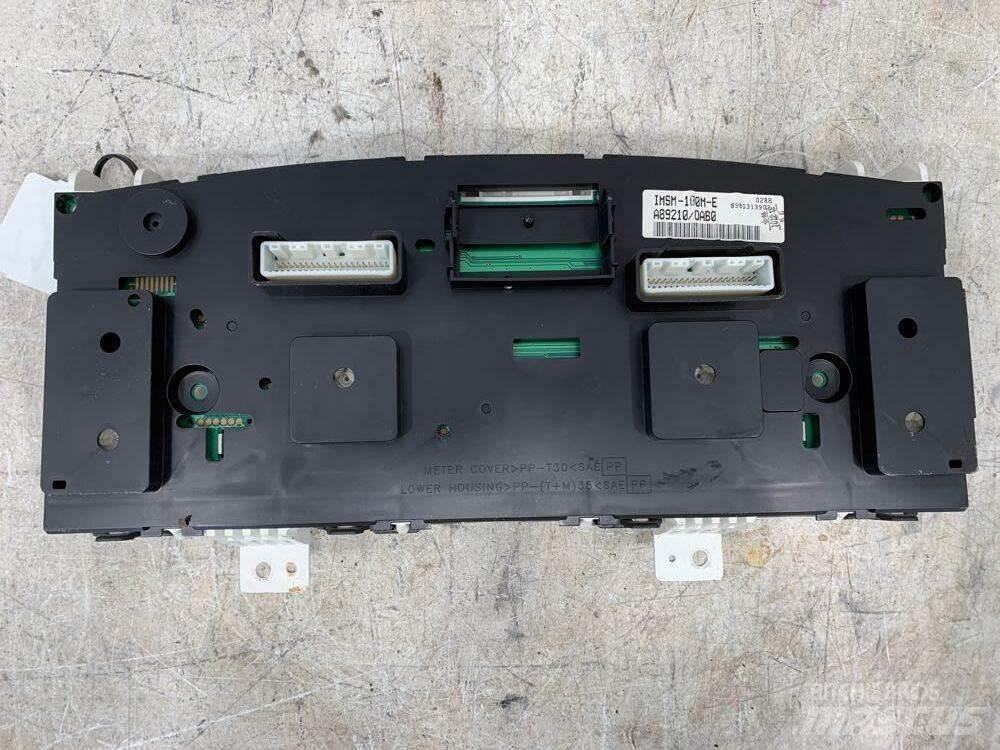 Isuzu NPR 运输工具-其他
