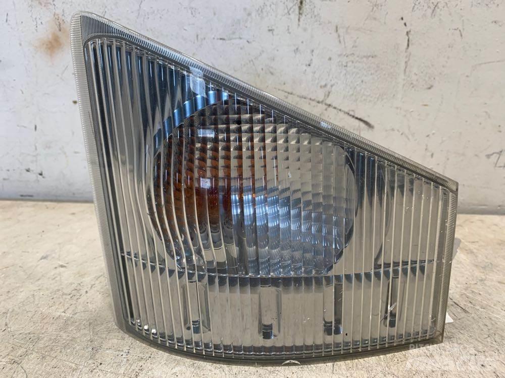 Isuzu NPR 运输工具-其他